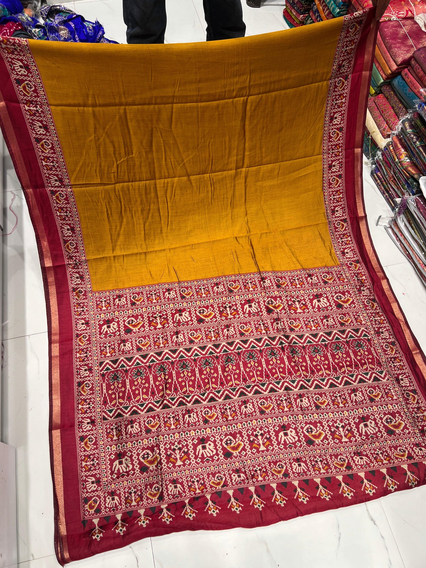 Classic Black Saree with Heritage Motif Pallu Design