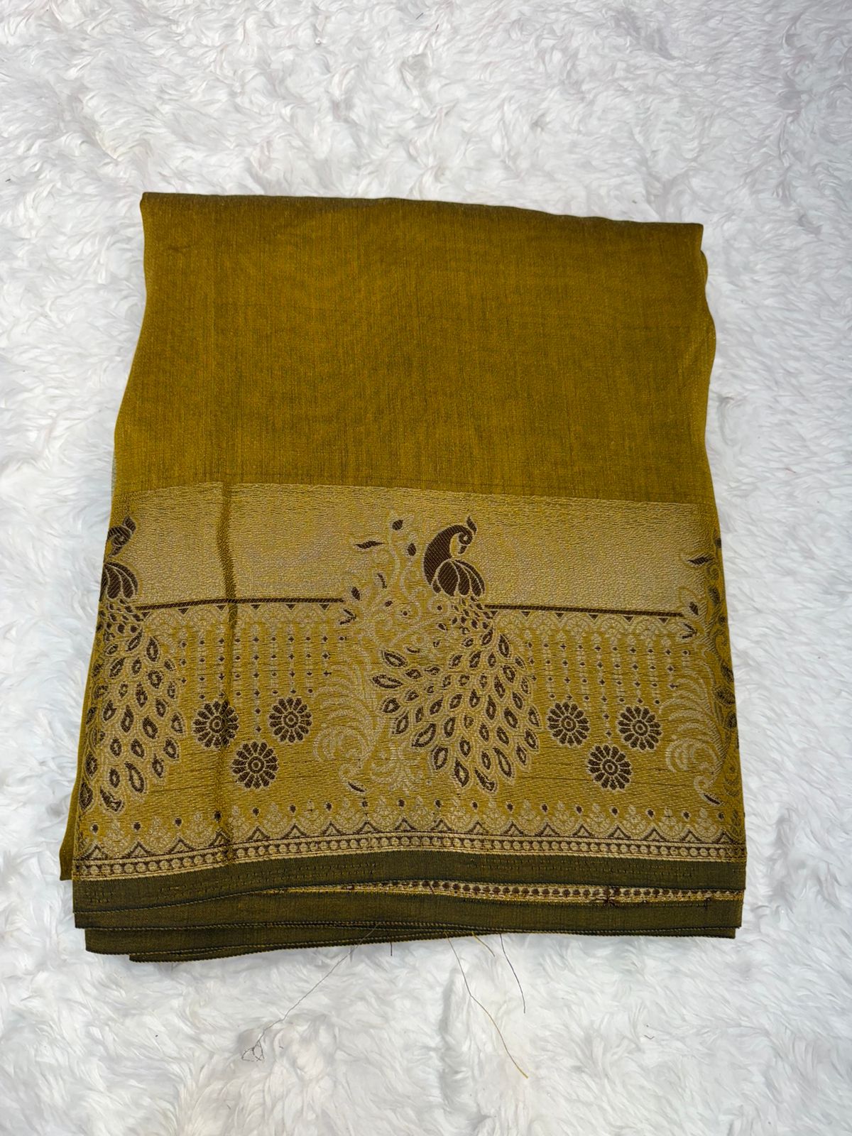 Heritage Rust Silk Saree with Intricate Zari Pallu