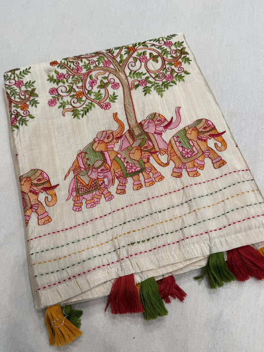 Handcrafted Style Off-White Ethnic Print Saree