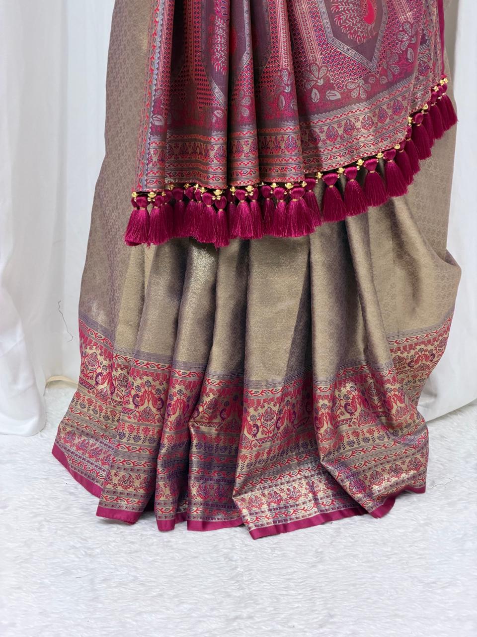Timeless Handcrafted Look Silk Saree for Festive Wear