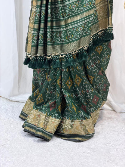 Regal Green Silk Saree with Intricate Weaving