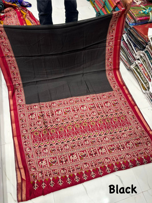 Classic Black Saree with Heritage Motif Pallu Design