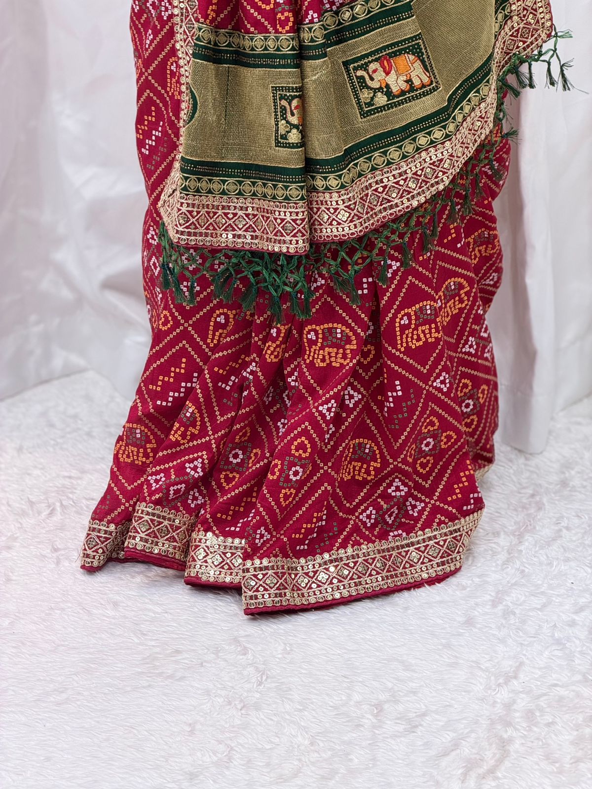 Wedding Wear Rani pink Saree with Grand Ethnic Appeal