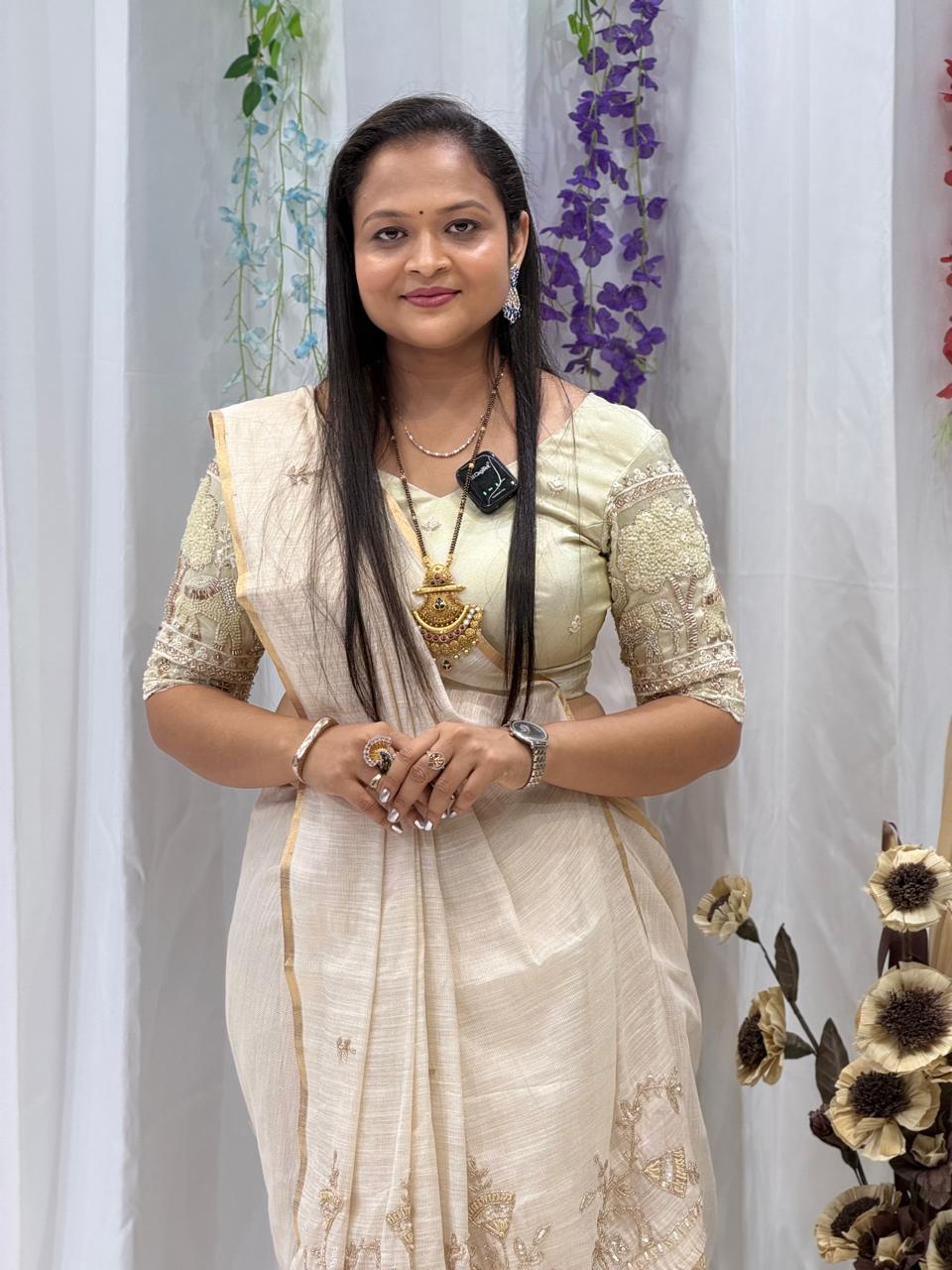 Ivory Grace Handcrafted Traditional Saree with Elegant Border Detailing