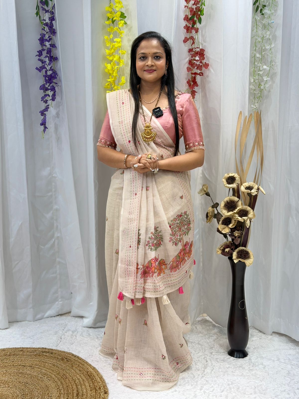 Premium Off-White Handcrafted Linen Saree with Pink Designer Blouse | Floral & Elephant Print Festive Wear