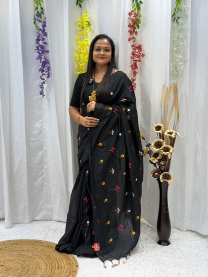 Classic Black Traditional Saree for Elegant Occasions