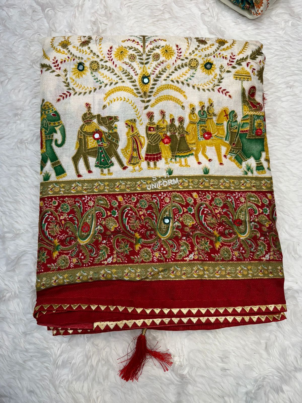 Royal Cream & Rani Pink Printed Saree with Traditional Elephant Border & Rich Pallu