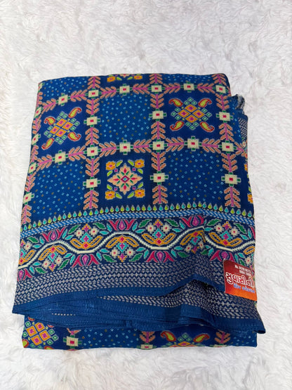 Festive Teal Green Saree with Intricate Traditional Patterns