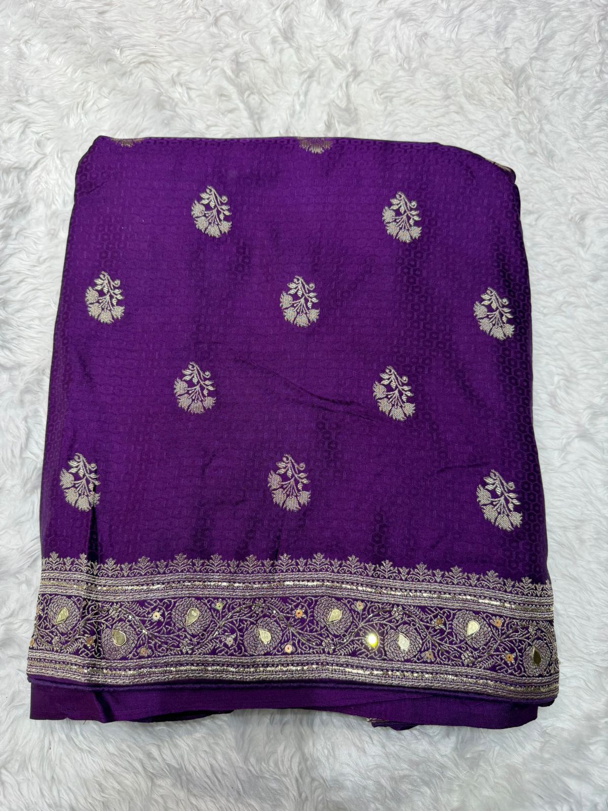 Graceful Ruby Red Ethnic Woven Saree