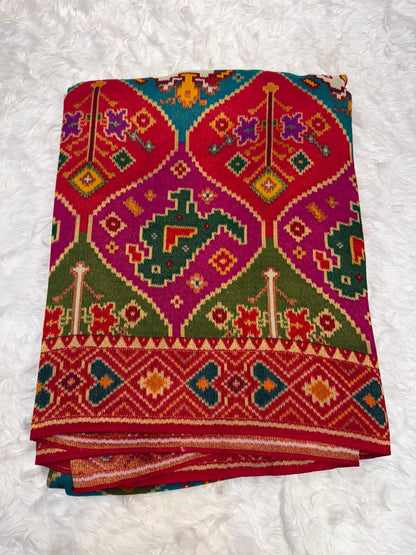 Elegant Multicolor Geometric Weave Saree