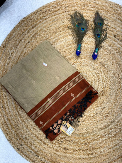 Elegant Olive Green Handwoven Traditional Saree with Rich Contrast Pallu